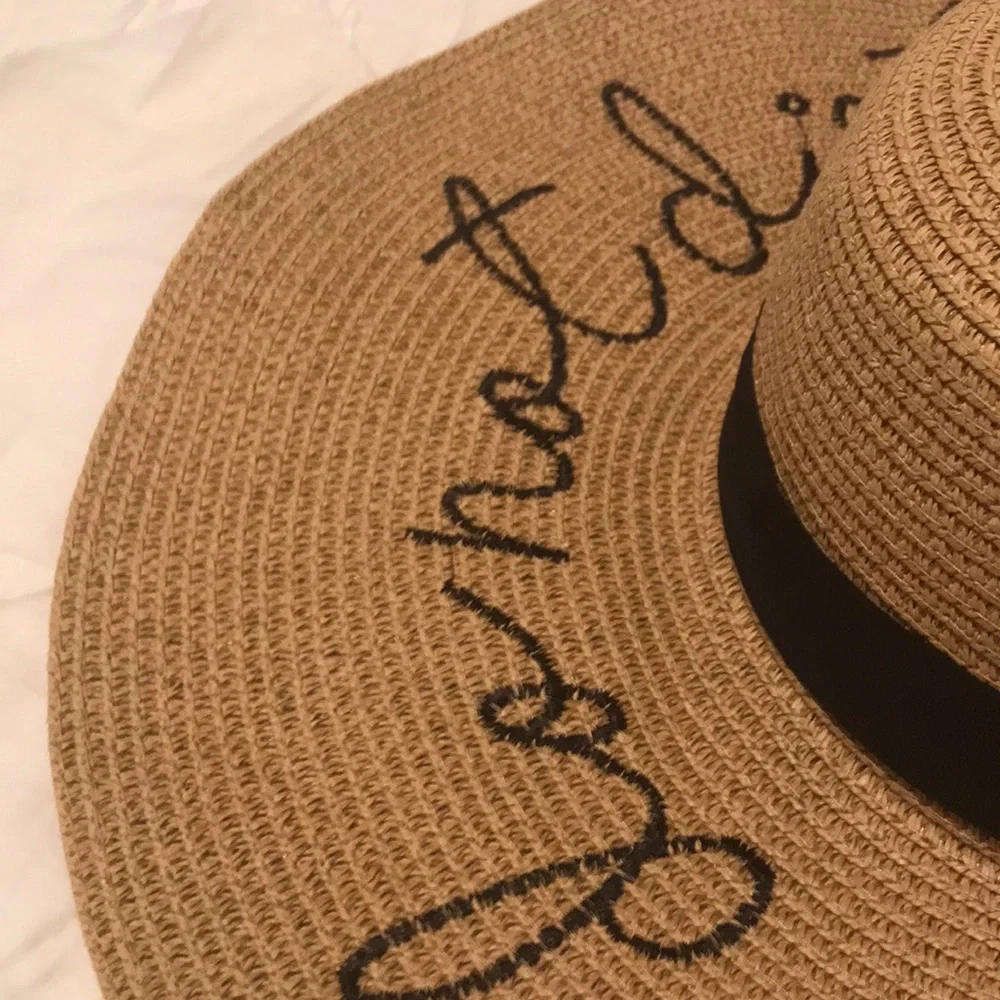 Hat - Picture 4 of 7